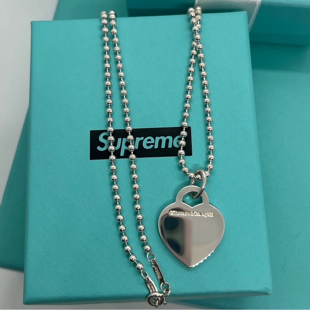 Tiffany x SUPREME Heart Necklace, Sterling Silver 24" Chain - Picture 3 of 7